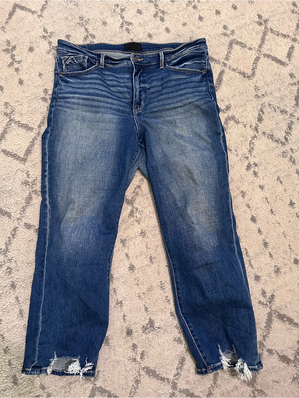 Buckle black ankle jeans